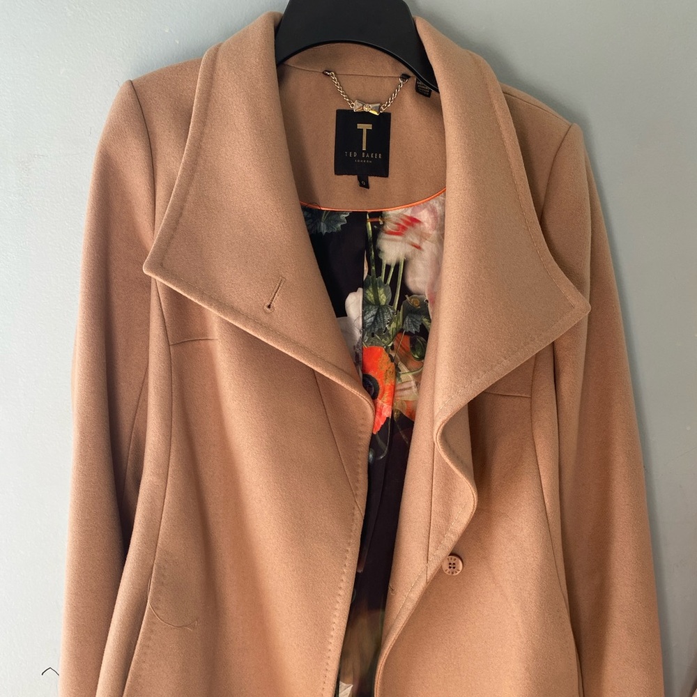 Ted Baker wool camel coat  women’s clothing size 0